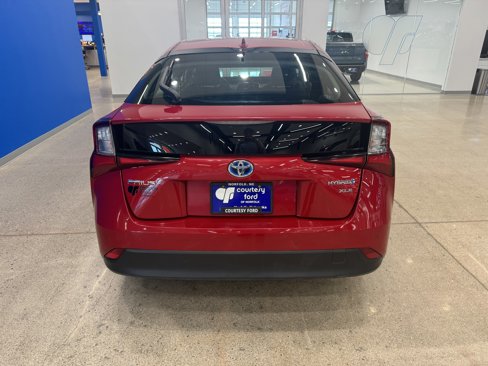 Used 2019 Toyota Prius image 7