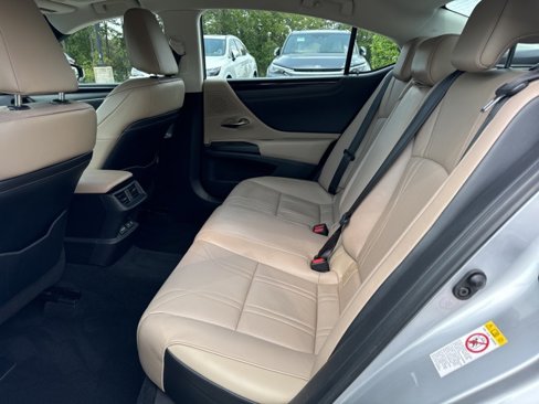 Used 2019 Lexus ES 350 Luxury image 15