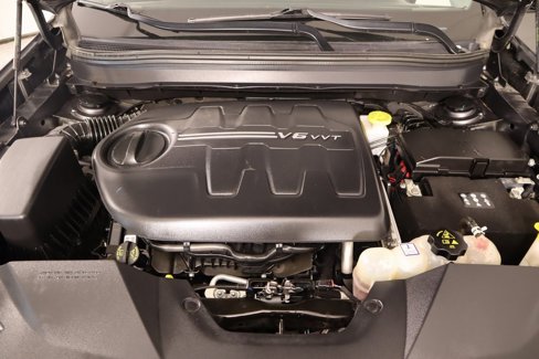 Used 2020 Jeep Cherokee Trailhawk w/ Comfort/Convenience Group image 18