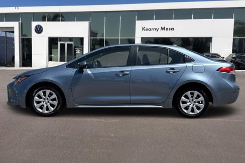 Used 2022 Toyota Corolla LE image 7
