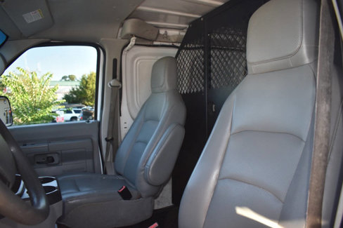 Used 2010 Ford E-250 and Econoline 250 image 15