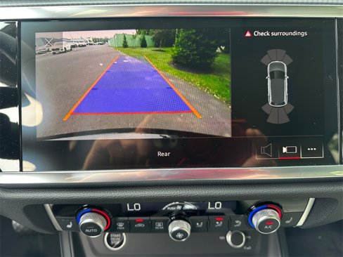 New 2025 Audi Q3 2.0T Premium image 19