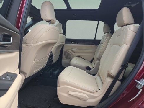 New 2025 Jeep Grand Cherokee L Limited image 17