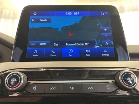 Used 2020 Ford Escape SE Sport image 21