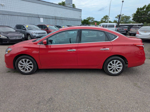 Used 2019 Nissan Sentra SV image 3