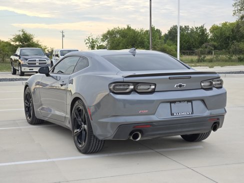 Used 2020 Chevrolet Camaro LT w/ RS Package image 6