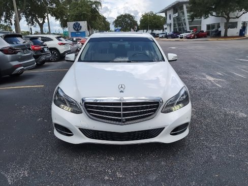 Used 2015 Mercedes-Benz E 350 Sedan image 2
