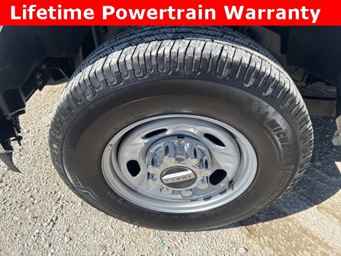 Used 2023 Ford F250 XL w/ XL Chrome Package image 24