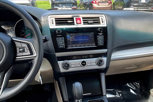 Used 2018 Subaru Outback 2.5i image 6
