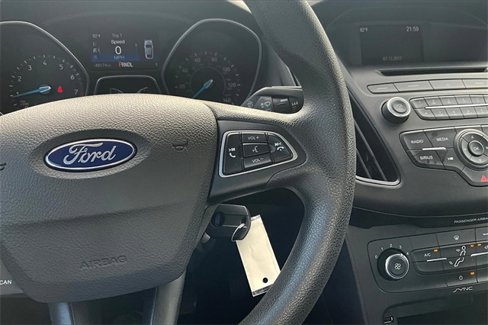 Used 2017 Ford Focus SE image 21