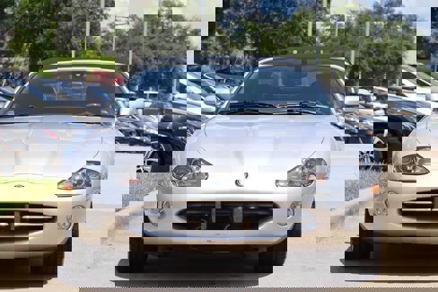 Used 2004 Jaguar XK8 Convertible image 3