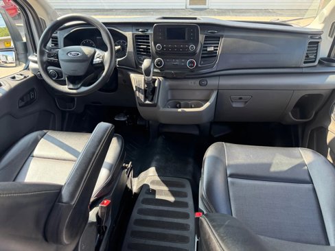 Used 2023 Ford Transit 250 Medium Roof image 18