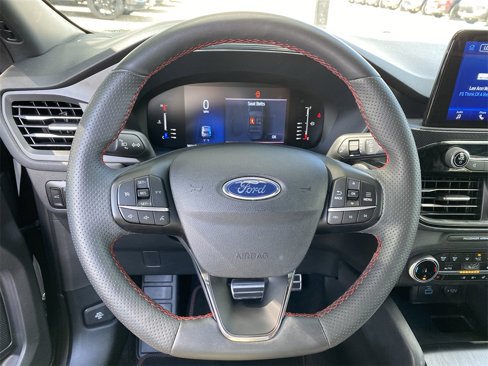 Used 2023 Ford Escape ST-Line image 22