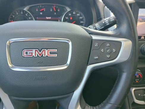 Certified 2022 GMC Terrain SLT image 27