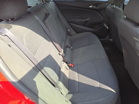Used 2019 Chevrolet Cruze LT image 24