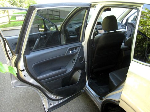 Used 2014 Subaru Forester 2.5i Touring image 27