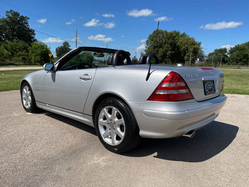 Used 2003 Mercedes-Benz SLK 230 image 45