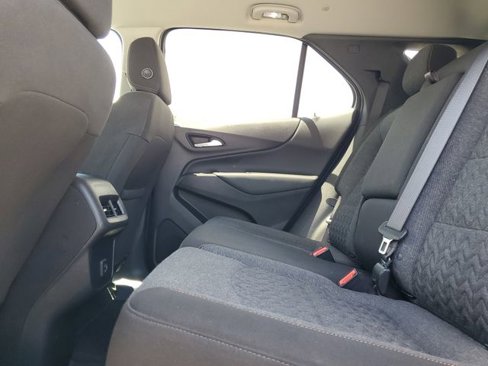 Used 2022 Chevrolet Equinox LT image 13