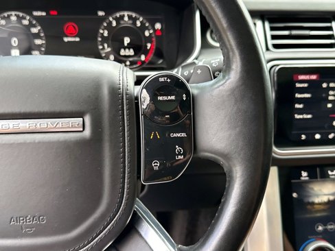 Used 2020 Land Rover Range Rover HSE image 27
