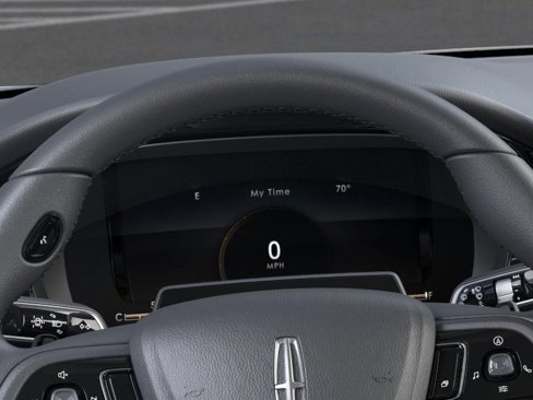 New 2025 Lincoln Corsair AWD w/ Equipment Group 101A image 13