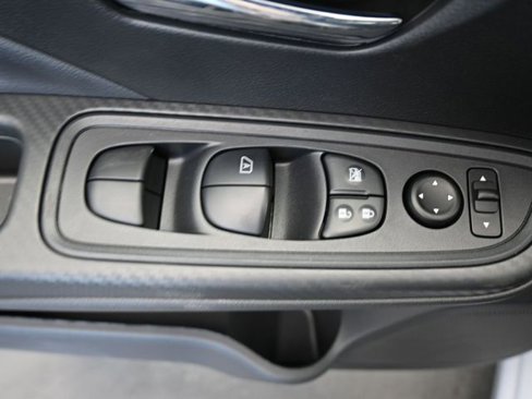New 2025 Nissan Versa SV w/ Trunk Package image 18