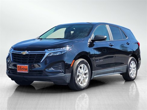 Used 2023 Chevrolet Equinox LS w/ LS Convenience Package image 9