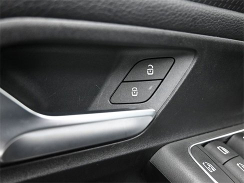 Used 2022 Mercedes-Benz GLB 250 image 21