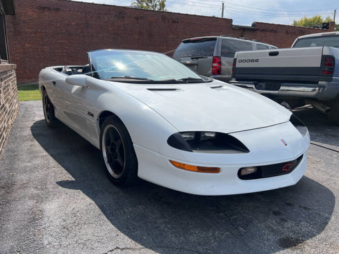 Used 1996 Chevrolet Camaro Z28 image 5