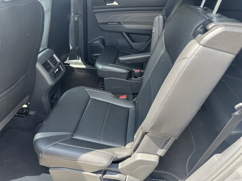 Used 2022 Volkswagen Atlas SE image 6