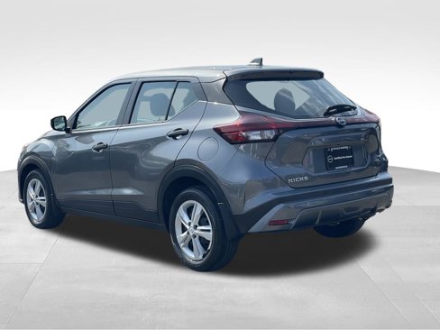 Certified 2022 Nissan Kicks S image 5