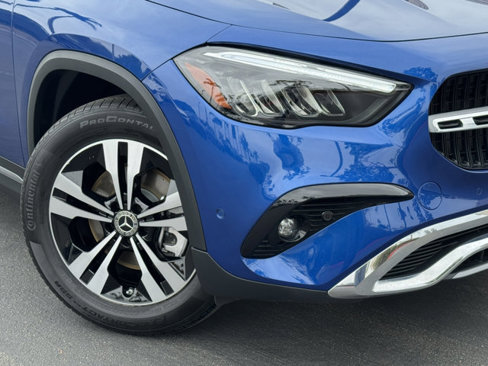 Certified 2025 Mercedes-Benz GLA 250 image 2