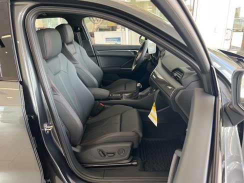New 2025 Audi Q3 2.0T Premium Plus image 35