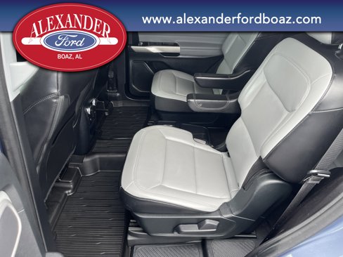 Used 2021 Ford Explorer XLT w/ Equipment Group 202A image 13