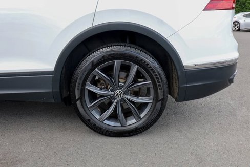 Used 2022 Volkswagen Tiguan SE image 26