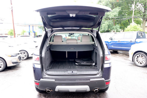 Used 2015 Land Rover Range Rover Sport HSE image 57