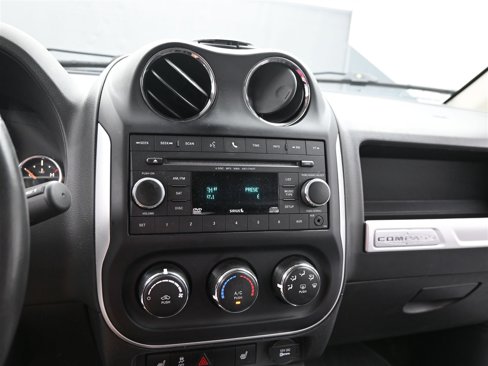 Used 2015 Jeep Compass 4WD image 13