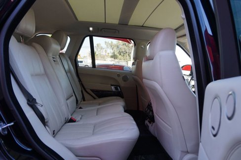 Used 2014 Land Rover Range Rover HSE image 14