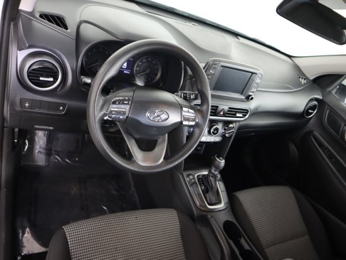 Used 2018 Hyundai Kona SE image 16