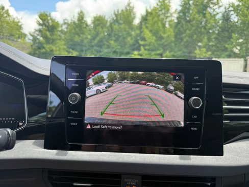 New 2025 Volkswagen Jetta SE image 19