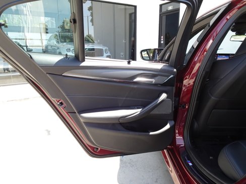Used 2022 BMW M5 w/ Competition Package image 16