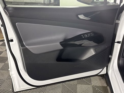 Certified 2021 Volkswagen ID.4 Pro w/ ID.4 Protection Package image 11