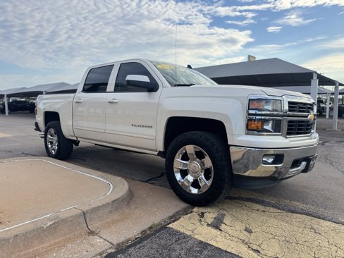 Used 2015 Chevrolet Silverado 1500 LT w/ LT Convenience Package image 3