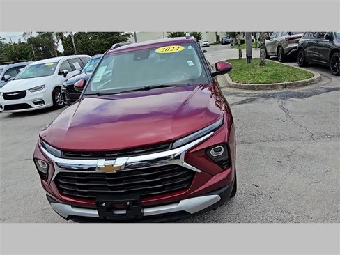 Used 2024 Chevrolet TrailBlazer LT image 30
