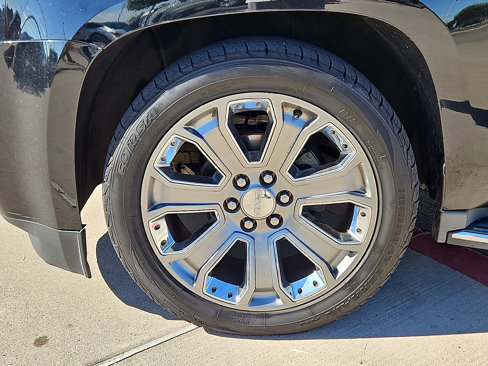 Used 2015 GMC Yukon Denali w/ Open Road Package image 5