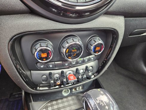 Used 2016 MINI Cooper Clubman image 21