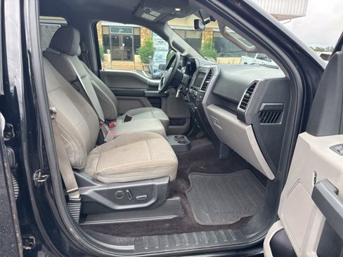 Used 2016 Ford F150 XLT w/ Equipment Group 302A Luxury image 15