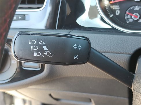 Used 2019 Volkswagen GTI SE w/ SE Experience Package image 25