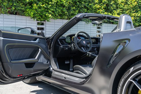 Used 2025 Porsche 911 Turbo S image 32