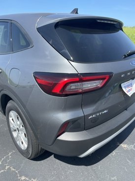 Used 2025 Ford Escape Active image 9