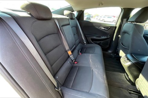 Used 2022 Chevrolet Malibu LT image 27